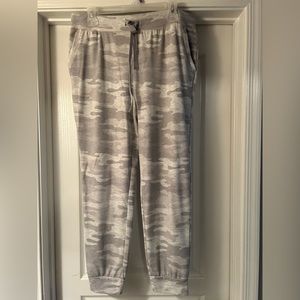 Style and Co Light Gray Camp Sweatpants
